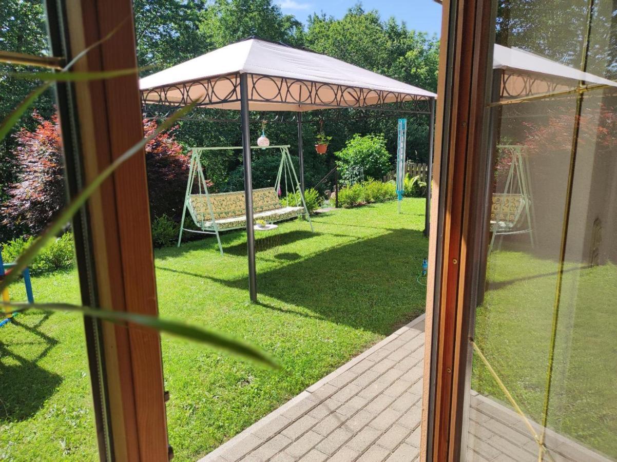 Ferienwohnung Schaefer Mit Direktem Zugang Zum Garten Windberg Esterno foto
